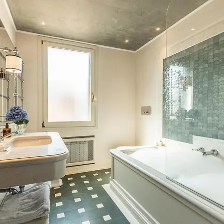 Ca' Della Luce Terrace In San Marco Appartement